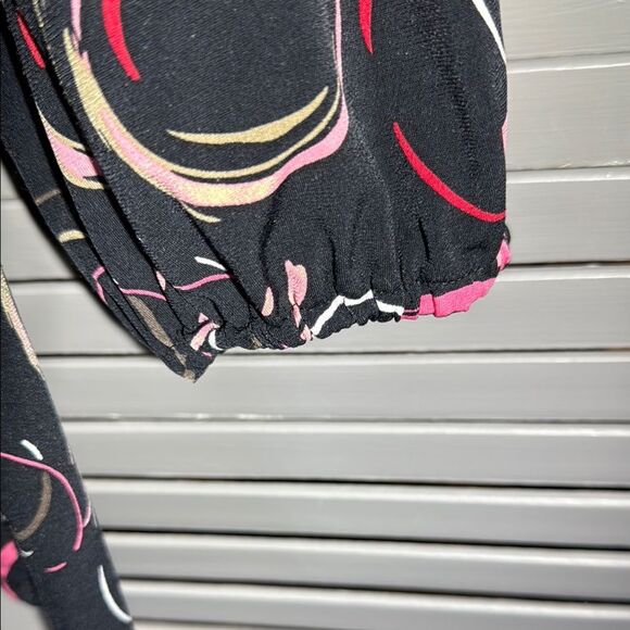 Black Blouse with Pink and White Swirls - Picture 6 of 8
